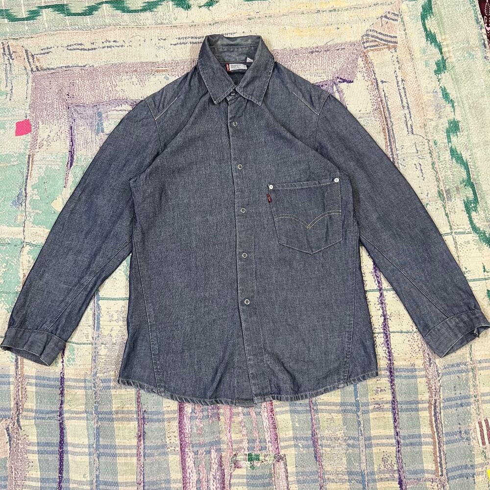 Levis Engineered Vintage 2000s Blue Work Shirt Size Small